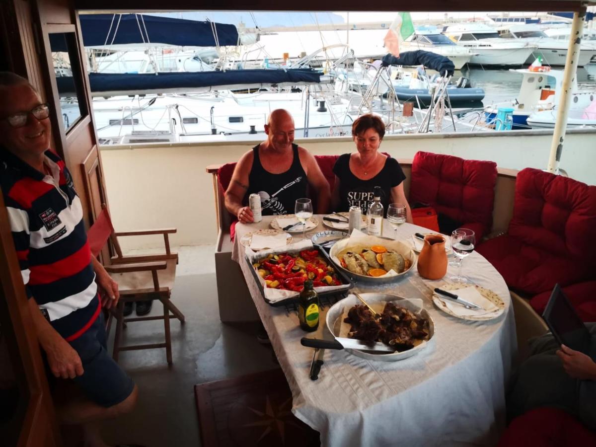 Classic Yacht Yanika Yachting Watersport Ets Villaputzu Εξωτερικό φωτογραφία