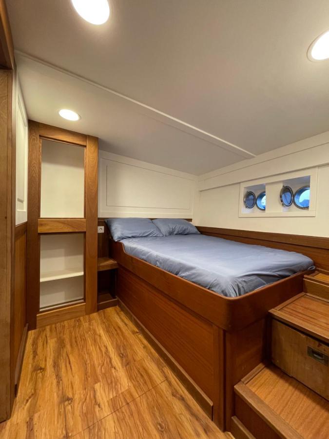 Classic Yacht Yanika Yachting Watersport Ets Villaputzu Εξωτερικό φωτογραφία